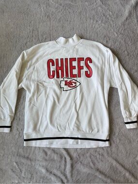 Kansas City Chiefs White Crewneck Sweatshirt